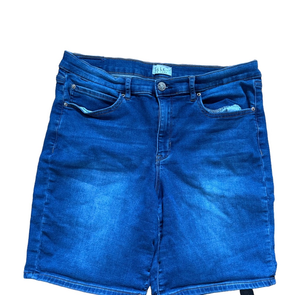Nicole Miller Blue Jean Shorts with Distressed Look